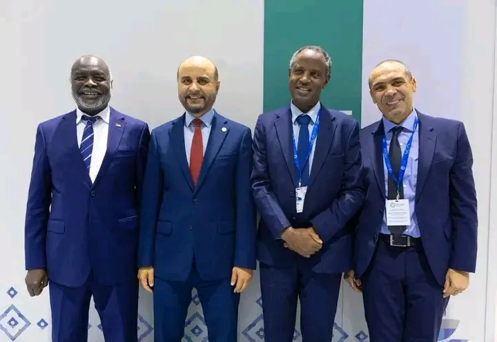 السودان يبحث مع صندوق أوبك للتنمية الدولية تسوية المتأخرات المالية عبر تمويل جسري ومفاوضات فنية، تمهيدًا لاستئناف التمويل ودعم الزراعة والطاقة والبنية التحتية.