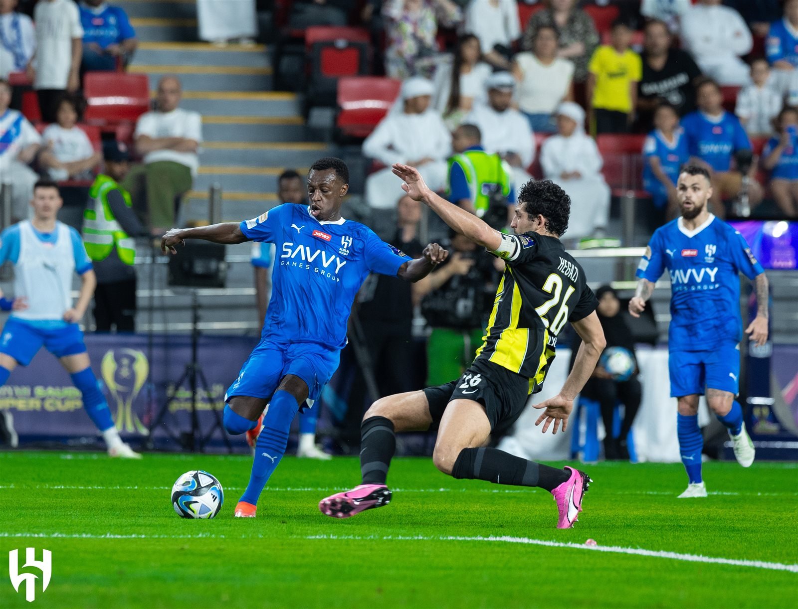 الهلال السعودي والعين الاماراتي