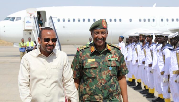 أبي أحمد والبرهان في مطار بورتسودان