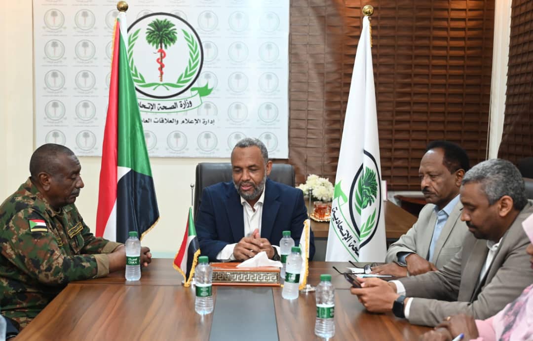 مخرجات لقاء وزير الصحة الاتحادي بوالي ولاية الجزيرة 1 IMG 20241120 WA0264 1