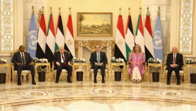 البرهان في المنتدي الحضري