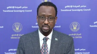 خالد الإعيسر وزير الثقافة والإعلام