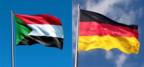 مسؤول ألماني نحن لا نساوي بين الجيش السوداني والدعم السريع 1 علم السودان والمانيا