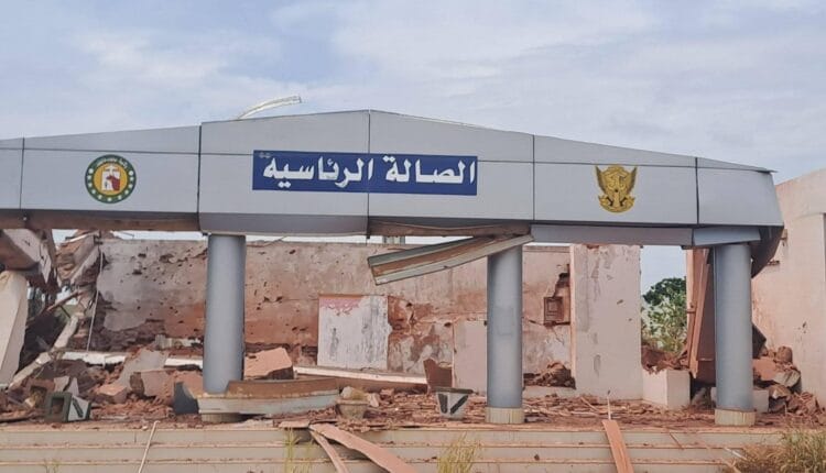 طائرة أنتنوف تدمر طائرة شحن بمطار نيالا 1 مطار نيالا