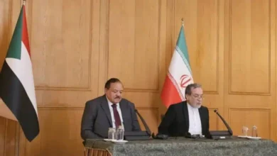 وزير الخارجيةالسودانيوالايراني عراقجي .jpg
