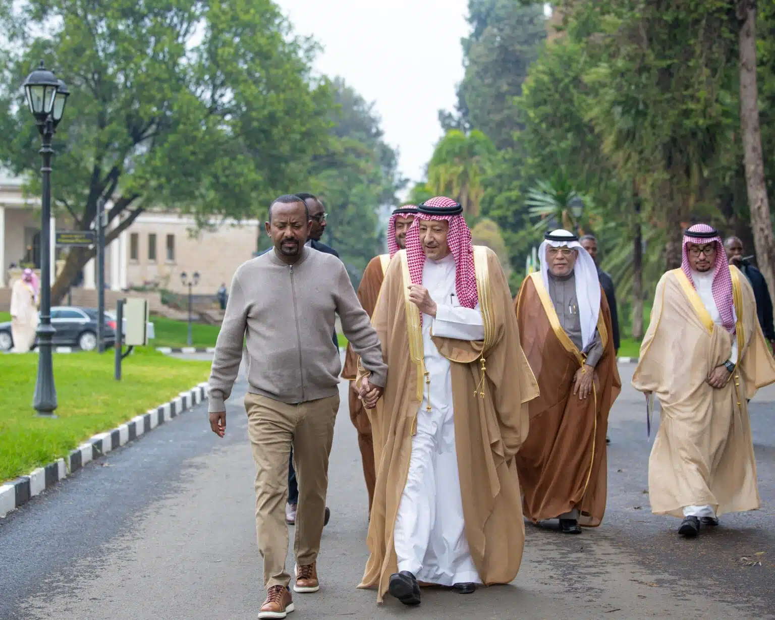 مسؤول سعودي يزور جوبا أديس أبابا نيرروبي هل المملكة باتت أقرب للسودان من الإمارات؟ 4 ٢٠٢٥٠٣٢١ ٠٢٢١٥٥