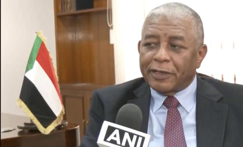 سفير السودان بالهند - د. محمد عبد الله علي التوم