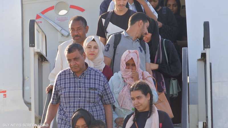 قرار من السلطات الإماراتية ضد السودانيين على أراضيها 1 السودانيين في الامارات