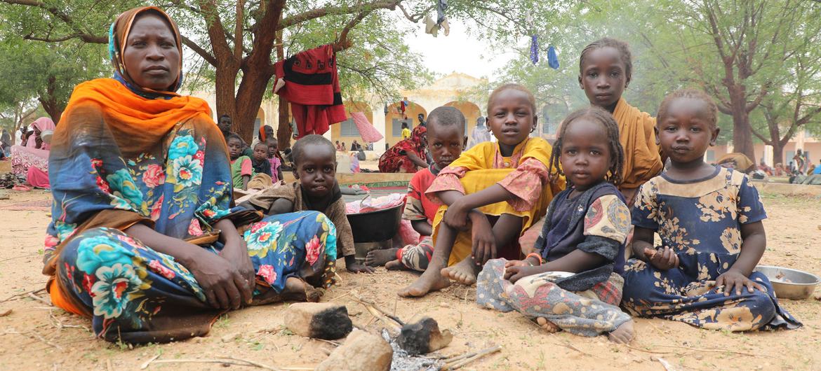 وفيات بسبب الجوع في معسكر قاقا للاجئين السودانيين.. 1 لاجئون من درفور في مخيم تشاد