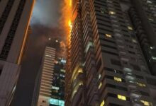 حريق مجمع مكون من 67 طابق في دبي والسلطات الإماراتية توقف خدمة القطارات في المنطقة