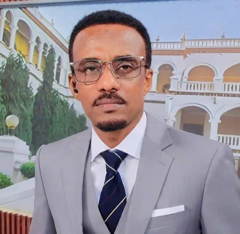 أحمد الجعلي يكتب ... هل أخطأ كامل إدريس ؟ 1 أحمد الجعلي