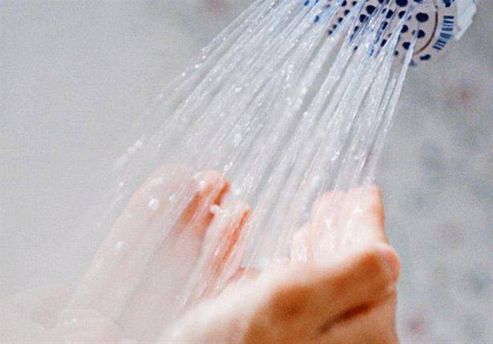 خطأ في الاستحمام يهدد الحياة.. احذر من هذه التصرفات أثناء الاستحمام 2 خطأ في الاستحمام يهدد الحياة.. احذر من هذه التصرفات أثناء الاستحمام