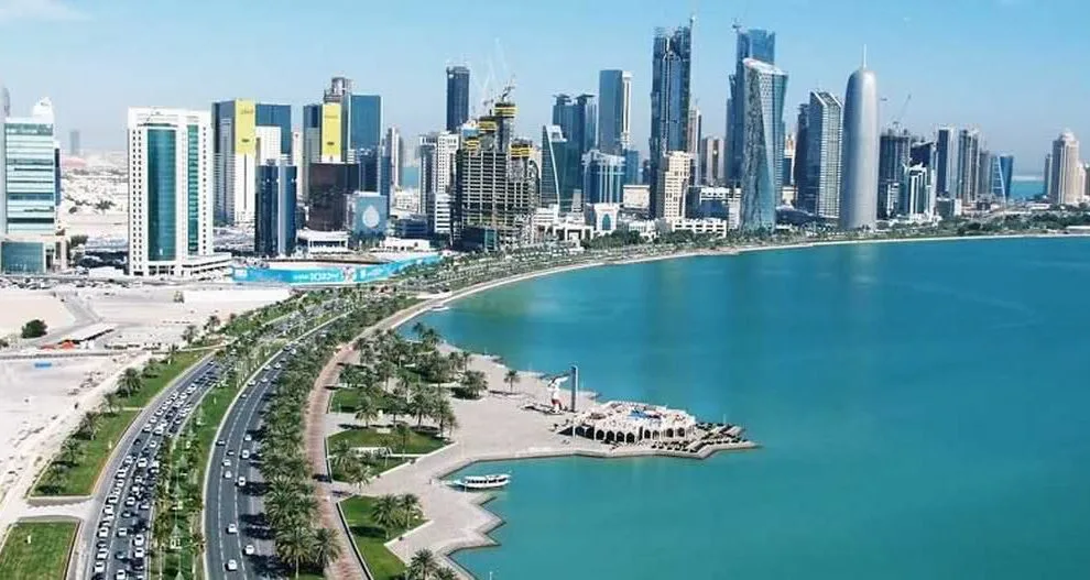قطر تغلق مجالها الجوي والسفارات في الدوحة تناشد رعاياها 1 مدن قطر 1